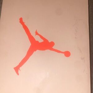 Jordan 6 Retro
Travis Scott British Khaki